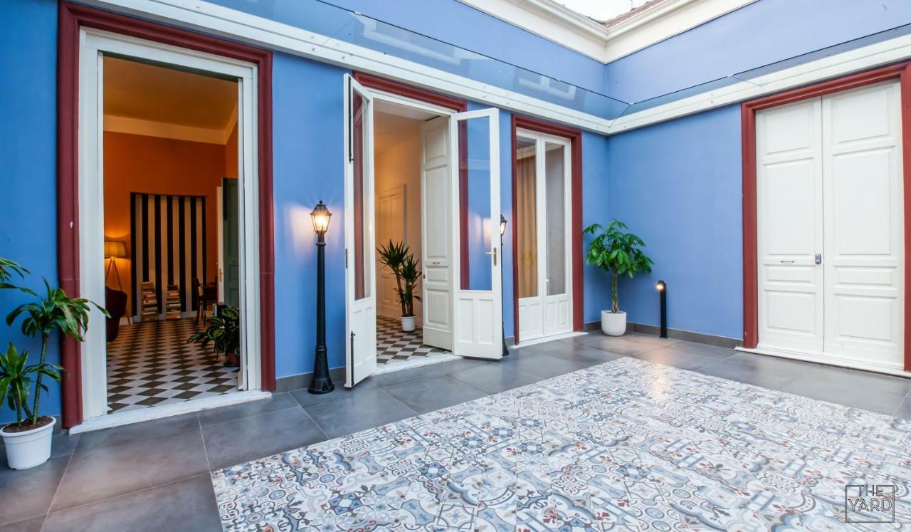 The Yard Hostel Катанія Екстер'єр фото